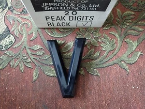 NUMBER PLATE LETTER V - BLACK BEVEL RAISED PLASTIC GENUINE JEPSON - CLASSIC CAR - Picture 1 of 1