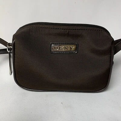 Cartera DKNY Mini marrón oscuro con correa para el hombro años 90 Y2K Foto 1 de 4