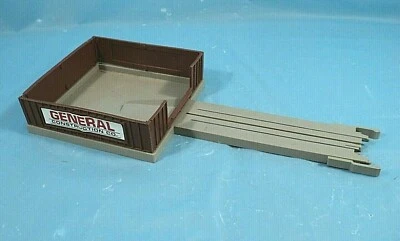 Cubo de descarga Tyco US1 General Construction Co. Foto 1 de 3