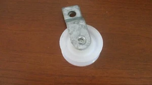 1-7/8" SPLIT BRACKET NYLON PULLEYS ~ Lot of 10~ NEW - Picture 1 of 2