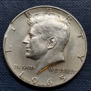 1965 Kennedy Half Dollar 50c ERROR Clipped Planchet AU #96604 - Picture 1 of 2