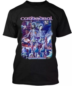 T-shirt Cathedral Band The Carnival Bizarre England taglia intera S-5XL FH464 - Foto 1 di 6