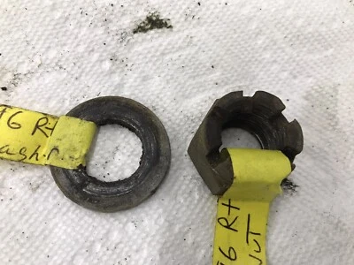 1967 Saab 96 RH junta dianteira CV/porca de eixo e arruela - Imagem 1 de 3