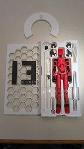 Dummy 13 Actionfiguren, zusammengebaut, in Geschenkbox, rot schwarz - Bild 1 von 4