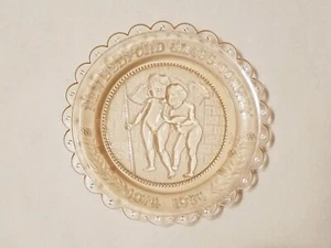 Vintage Pairpoint Plate with pamphlet: The New Bedford Glass Society - Picture 1 of 3