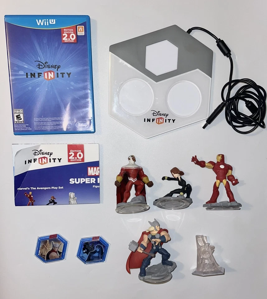 Lote de figuras Disney Infinity Nintendo Wii U 2.0 Game Portal y Marvel Starter Pack Foto 1 de 1