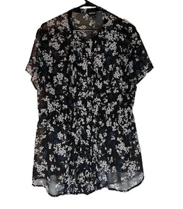 Torrid Sheer Top 2X Boho Chic Navy Floral Tuxedo Pleat Flutter Sleeve Blouse - Picture 1 of 5