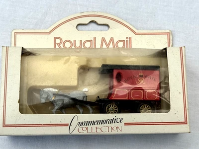 Lledo 1920’s Horse Drawn Royal Mail Delivery Van N.3013 Red Boxed Mint - Image 1 of 4