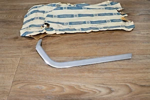 GM 20604854 MOLDING QT 1980-1990  Chevrolet Caprice Impala Pontiac Parisienne - Picture 1 of 4