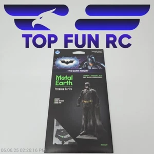 Metal Earth Premium Series The Dark Knight, Stahlmodellbausatz - Bild 1 von 1