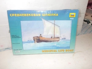 ZVEZDA 9033 1.72 MEDIEVAL LIFE BOAT,UNMADE KIT IN SEALED BOX. - Picture 1 of 2