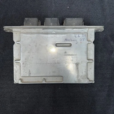 2006 FORD MUSTANG 4.6L M/T MÓDULO DE CONTROLE DE COMPUTADOR MOTOR ECM 6R3A-12A650-YB FABRICANTE DE EQUIPAMENTO ORIGINAL - Imagem 1 de 4
