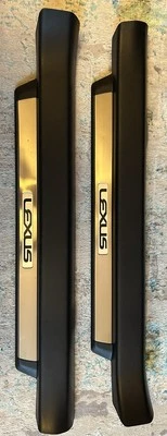 Оригинальные накладки на пороги передних дверей для Lexus GS350 F-sport 2013–2020 годов выпуска - Изображение 1 из 4