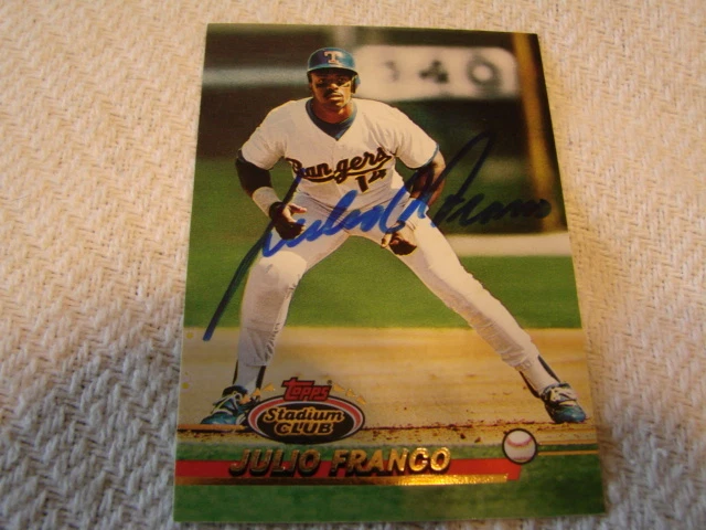1993 Stadium Club # 651 Julio Franco Autograph / Signed card Texas Rangers - Image 1 of 1