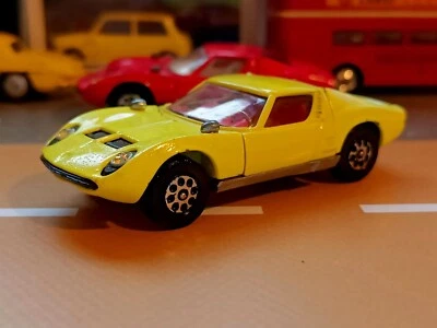 Corgi Toys Whizzwheels 342 Lamborghini P400GT Muira yellow - Image 1 of 4