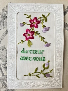 Carte Postale ancienne De Coeur avec Vous fantaisie brodée Broderie Fleurs - Picture 1 of 2