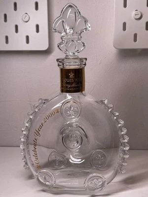 Remy Martin Luis XIII Coñac Botella Vacía y Tapón Baccarat Cristal Decantador Foto 1 de 4