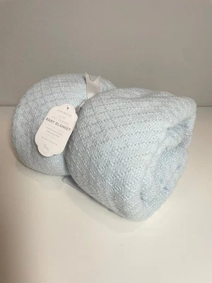 Manta de bebé Pottery Barn Kids LuxeKnit Sherpa azul claro tejido con cable 30 X 40 NUEVA Foto 1 de 4