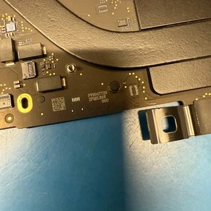 Apple MacBook Pro 17,1 A2338 2020 13" M1 3.20GHz 8GB 512GB Sequoia Motherboard - Picture 1 of 15