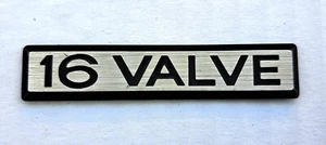 SAAB TURBO LOGO 16 VALVE EMBLEMA FREGIO STEMMA SCRITTA TARGHETTA ORIGINALE - Foto 1 di 2