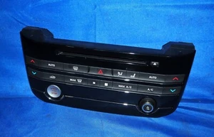 2018-2023 Jaguar XE XF Temperature Climate Control OE W/90 Day Warranty JX63-AFB - Picture 1 of 7