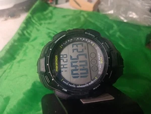 Vintage To Now Digital Watch Fitness Lot Garmin,Timex Ironman,Fitbit,Nike Triax - Picture 1 of 2