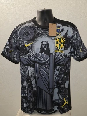 Camiseta Brasil Blanco y Negro Edición Especial Jesús Fan Foto 1 de 4