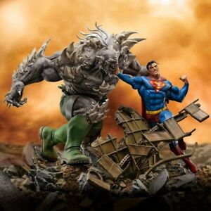 DC & Iron Studios Superman v Doomsday Statue Battle Diorama 1:10 Scale PRE-ORDER