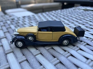 Vinage SOLIDO 1937 Packard Super Eight No 4037 yellow Diecast Car in 1:43 Scale - Picture 1 of 6