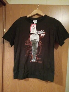 Chase Authentics Tony Stewart #20 Herren L T-Shirt NASCAR Home Depot Neu mit Etikett 2001 B9 - Bild 1 von 3