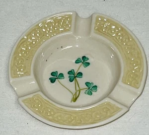 Belleek SHAMROCK 4 1/4" ROUND IRIDIZED ASHTRAY - Picture 1 of 2