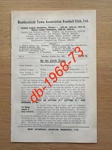 1926/27 - Huddersfield Town v Leicester City - Div 1 - Picture 1 of 8