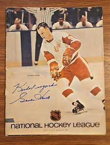 Gordie Howe  HOF Autographed Phila. Flyers Magazine March 4, 1971 Good Condition - Picture 1 of 5