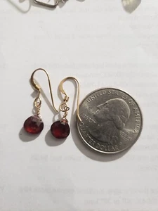 Gold-filled earrings, red garnet, wire wrapped, handmade - Picture 1 of 2