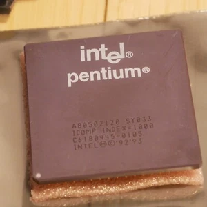 Intel A80502120 Pentium120 120MHz Socket7 CPU Processor Tested & Working 01 - Picture 1 of 4