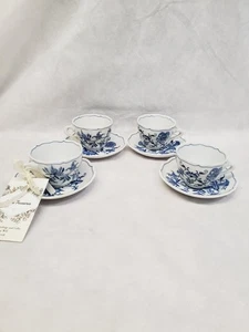 Zwiebelmuster Czechoslovakia Blue Onion Pattern Demitasse Cup and Saucer Set - Picture 1 of 10