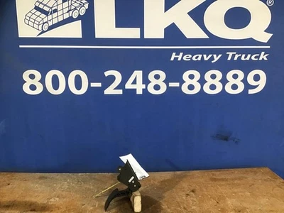 INTERNATIONAL PROSTAR FOOT PEDAL 3314301 - Image 1 of 4