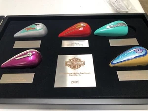 Gutteridge IL Harley Davidson 2005 Mini Benzintank Sammlerstück Unikat Xmas Set - Bild 1 von 9