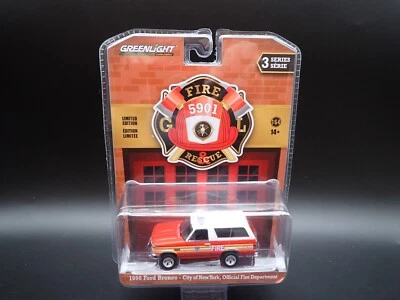 2022 GREENLIGHT 1996 FORD BRONCO CITY OF NEW YORK FIRE DEPT FIRE & RESCUE SE 3 - Image 1 of 4