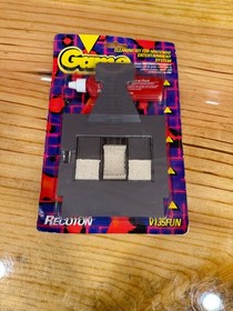 Nintendo NES Cleaning Kit - Recoton V135 for System and Cartridges