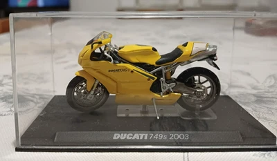 Ducati 749S 2003 Altaya 1/24 - Immagine 1 di 4