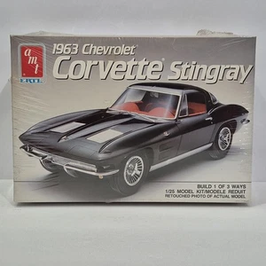 AMT 1963 Corvette Stingray 1:25 Model Kit #6520 1989 Skill *NEW SEALED - Picture 1 of 11