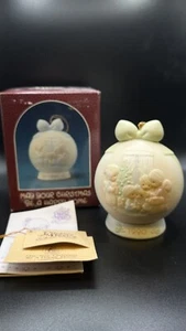 The Enesco Precious Moments Ornament May Your Christmas Be A Happy Home 1990 - Picture 1 of 8