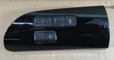 Botões de interruptor de painel de controle integrado Toyota Prius Prime 2017-2022 fabricante de equipamento original. - Imagem 1 de 4