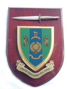 Commando Logistic Regiment Royal Marines with Pewter Model Military Wall Plaque - Picture 1 of 1