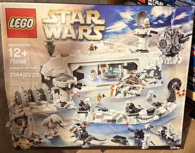 LEGO 75098 Star Wars Assault on Hoth - Image 1 of 2