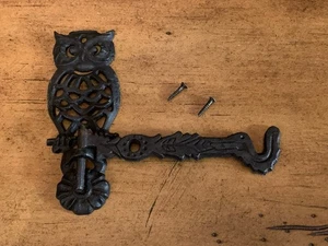 Vintage Gusseisen 5" schwarze Eule Wand Schwenkarm Halterung für Pflanzenhänger - Bild 1 von 5