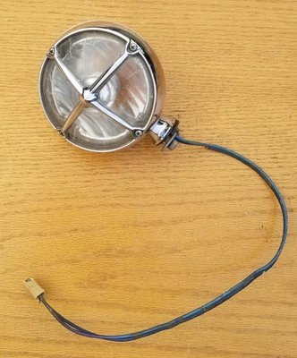 Luz antiniebla Pontiac Grand Prix 1963 y Bonneville Foto 1 de 4