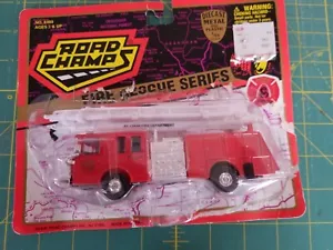 Road Champs Fire Rescue Series camion scala antincendio pressofuso rosso #6460 1:64 - Foto 1 di 5