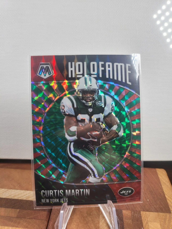 2021 Panini Mosaic Football Curtis Martin #19 Green Reactive Holo Fame - Image 1 of 2
